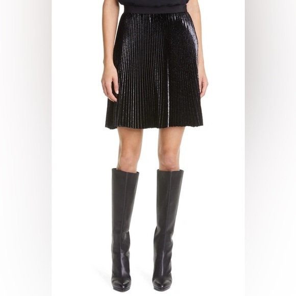 Diane Von Furstenberg Dresses & Skirts - Diane von Furstenberg GUINEVERE PLEATED VELVET MINI SKIRT IN BLACK